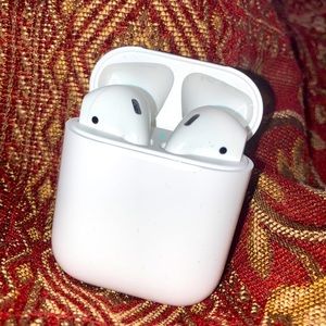 Apple AirPods